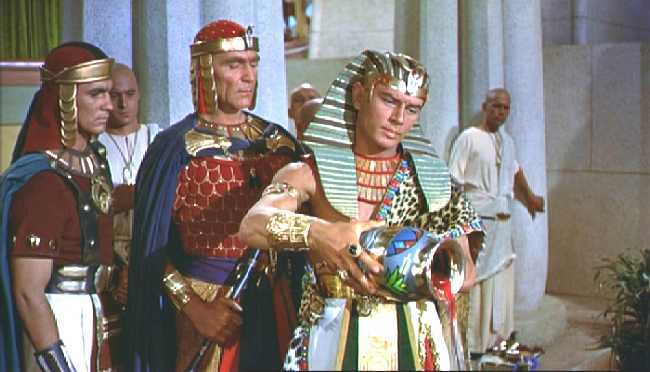 RAMSES INTENTA RECUPERAR LAS AGUAS