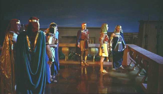 MUERTE DE LOS PRIMOGENITOS EGIPCIOS