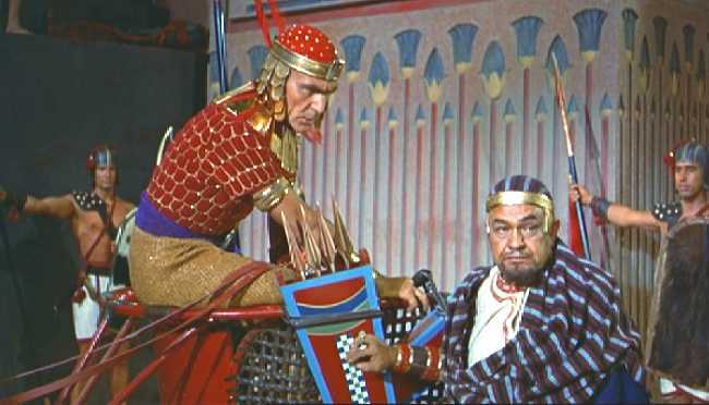 DATHAN SE ACERCA AL JEFE DE LOS EJERCITOS