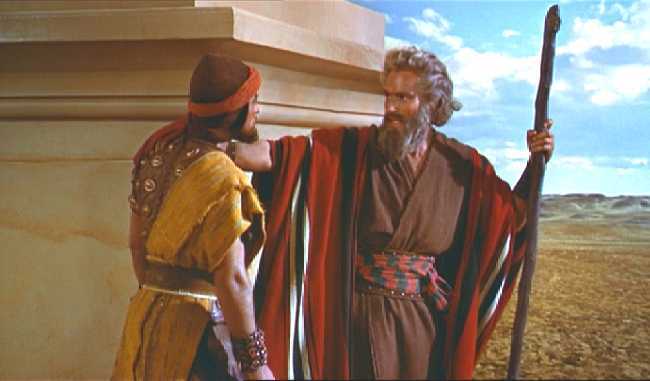 MOISES ORDENA A JOSUE QUE DIRIJA LA SALIDA