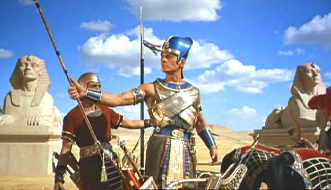 RAMSES ARENGA A SUS TROPAS