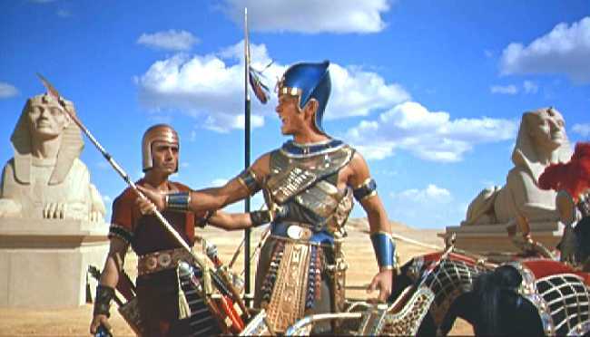 RAMSES ARENGA A SUS TROPAS