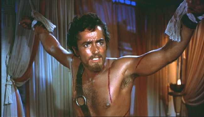 UN EGIPCIO MATA A OTRO EGIPCIO